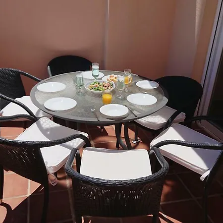 Estrella De La Bahia Casares